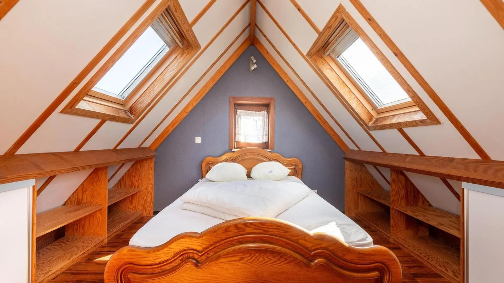 Cosy Holiday Home Near The Marina Nieuwpoort Belgium