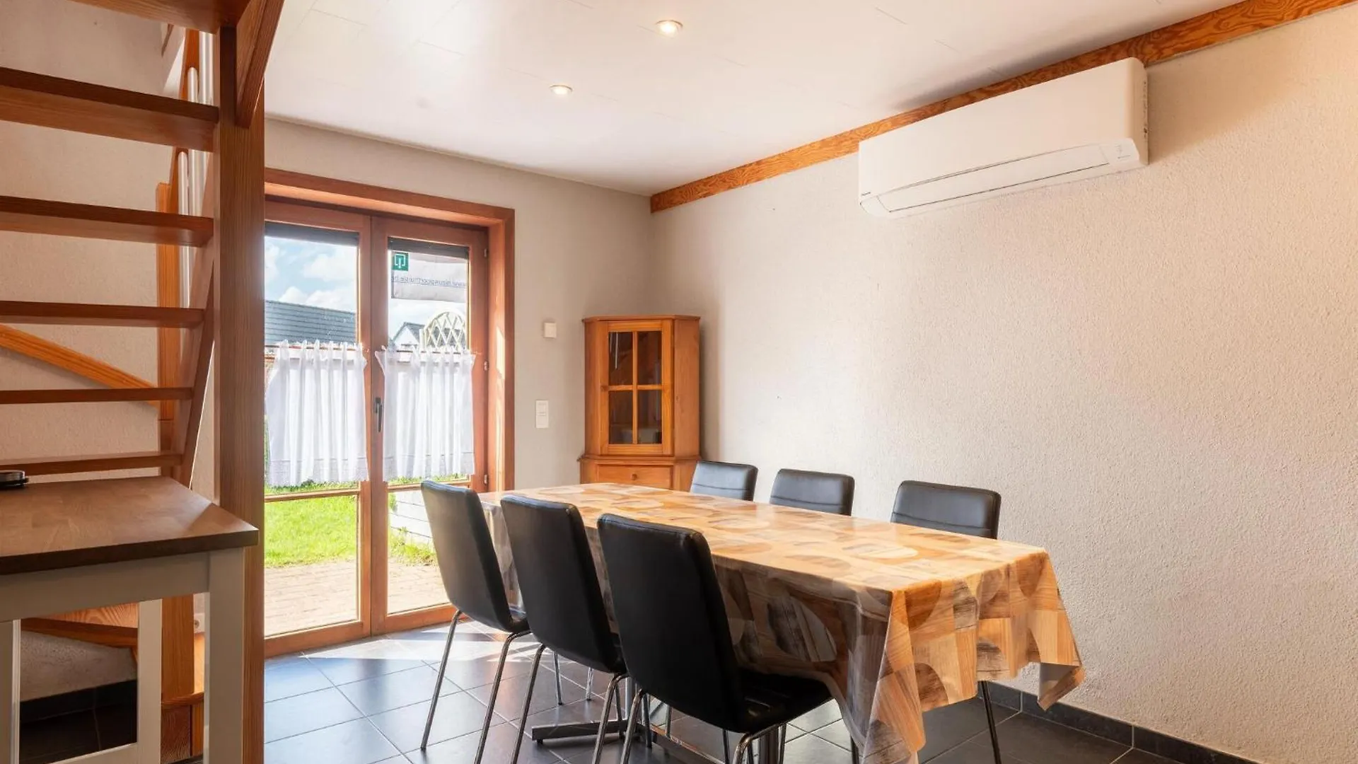 Cosy Holiday Home Near The Marina Nieuwpoort